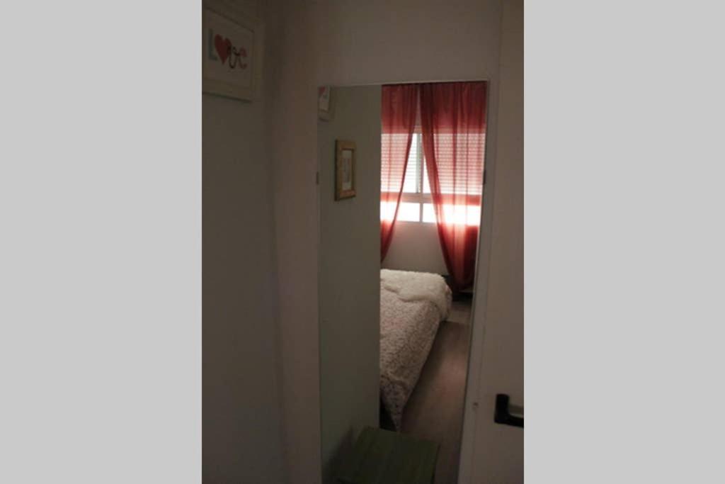 Apartamento Completo, 2Min De La Playa Málaga Dış mekan fotoğraf