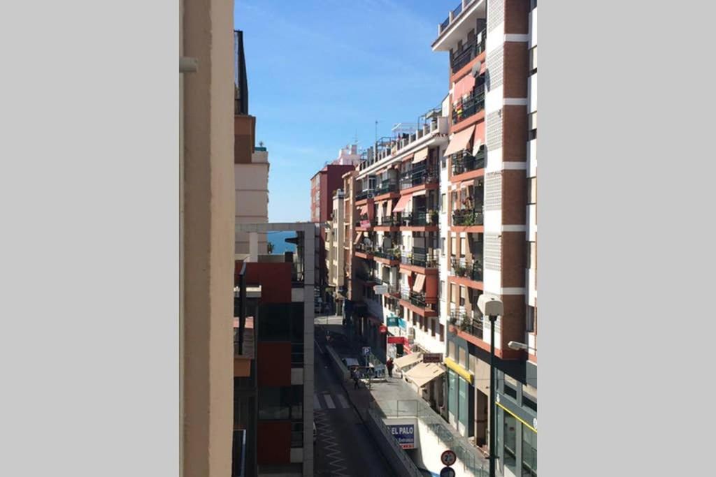 Apartamento Completo, 2Min De La Playa Málaga Dış mekan fotoğraf